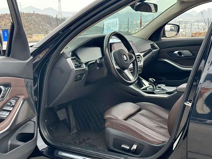 Фото 7 - BMW 3 Series