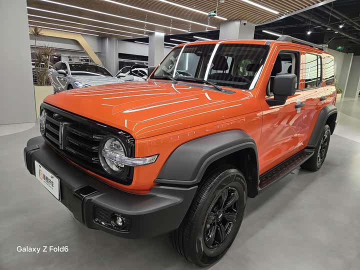 Фото 1 - Tank 300