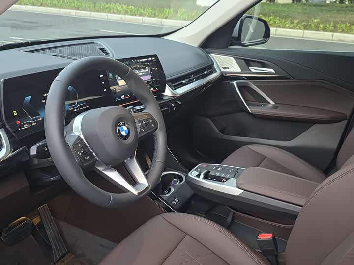Фото 4 - BMW X1