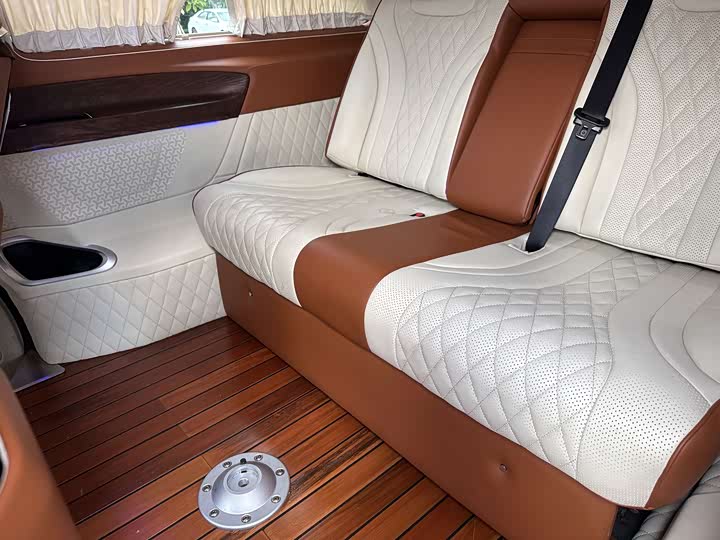 Фото 5 - Mercedes-Benz Vito