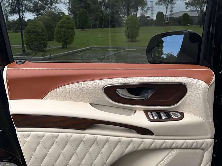 Фото 8 - Mercedes-Benz Vito