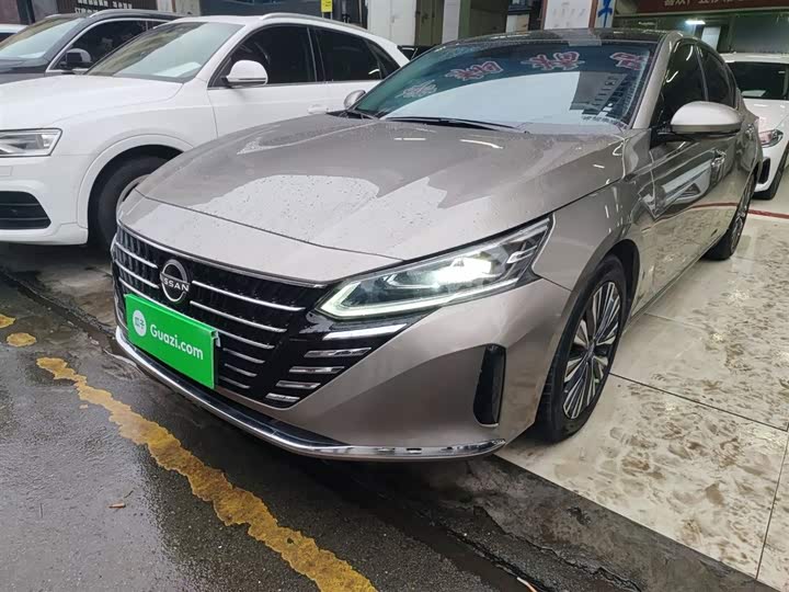 Фото 2 - Nissan Teana