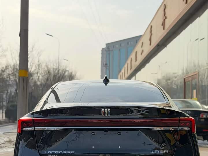 Фото 5 - Buick LaCrosse