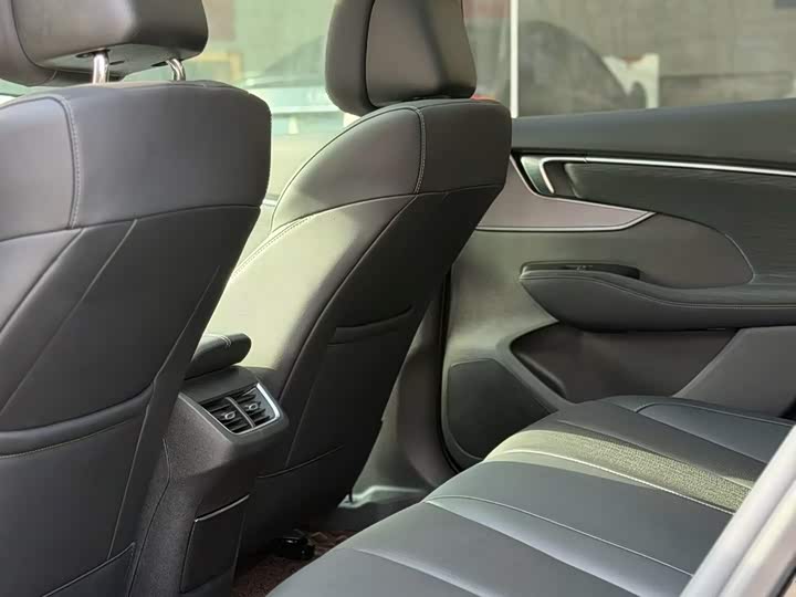 Фото 9 - Buick LaCrosse