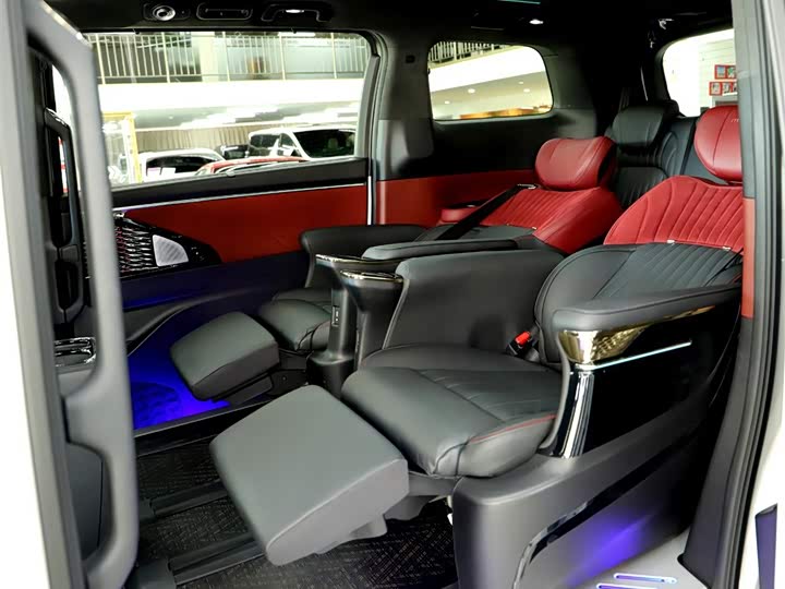 Фото 8 - GAC Trumpchi M8