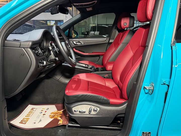 Фото 4 - Porsche Macan