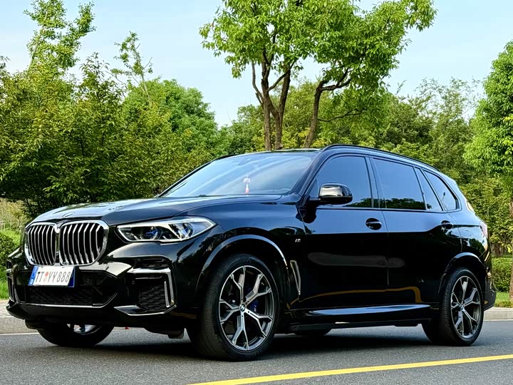 Фото 1 - BMW X5