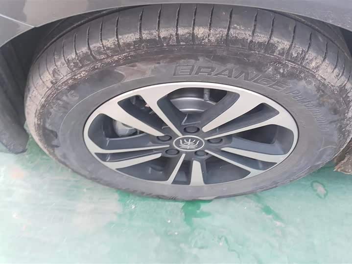 Фото 6 - BYD Qin Plus