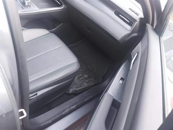 Фото 8 - BYD Qin Plus