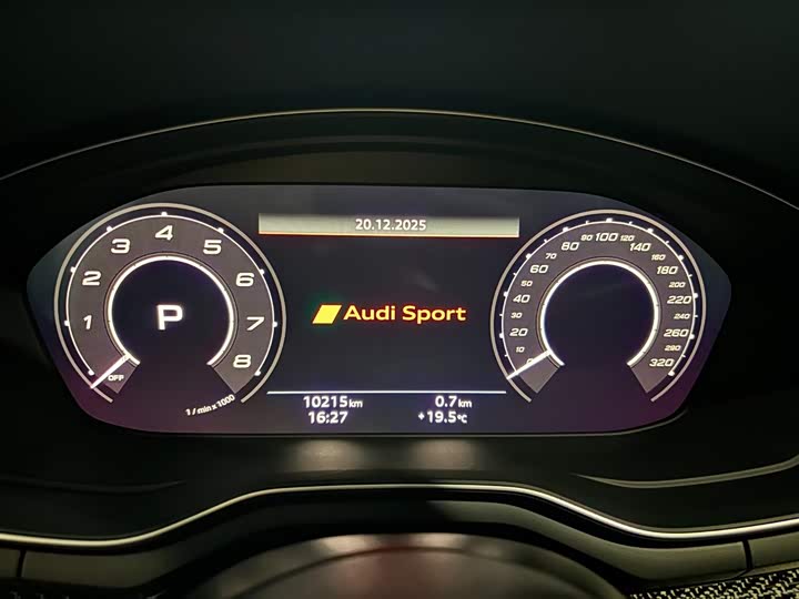 Фото 7 - Audi RS 4