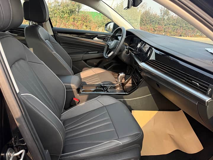 Фото 6 - Volkswagen Passat