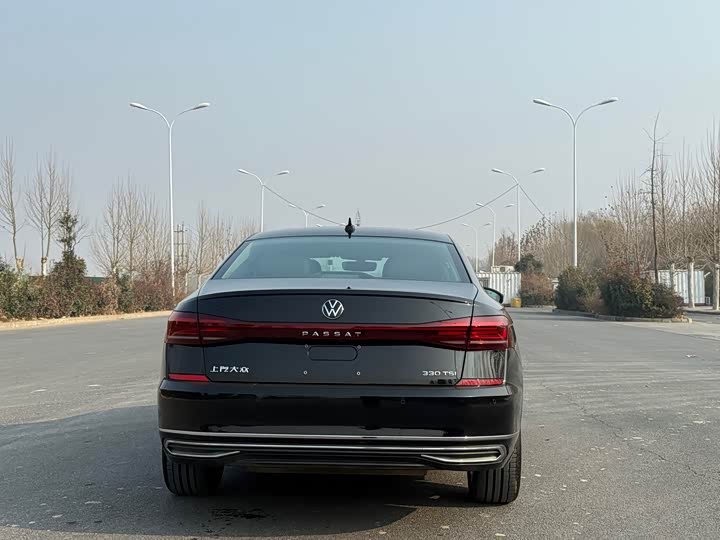 Фото 9 - Volkswagen Passat