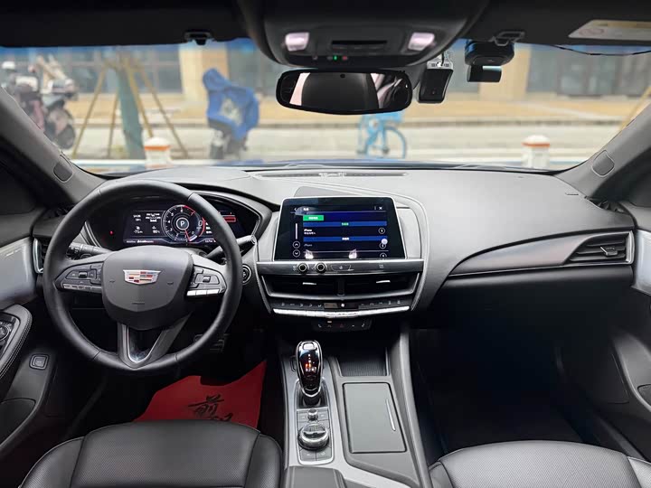 Фото 8 - Cadillac CT5