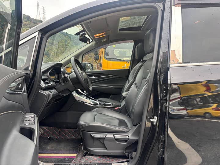 Фото 4 - Maxus G50