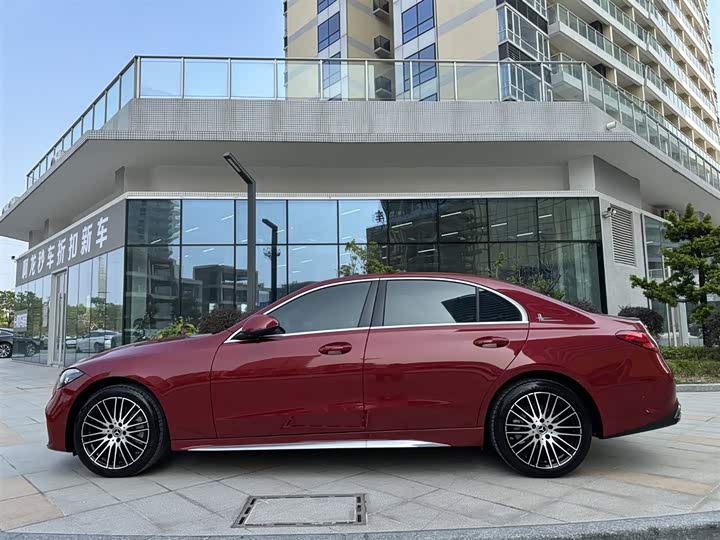 Фото 9 - Mercedes-Benz C-Class