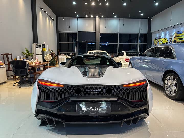 Фото 5 - McLaren Artura