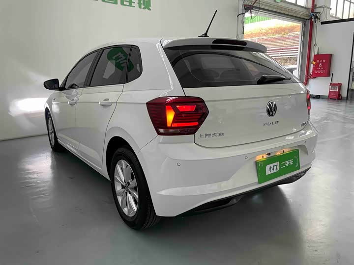 Фото 6 - Volkswagen Polo