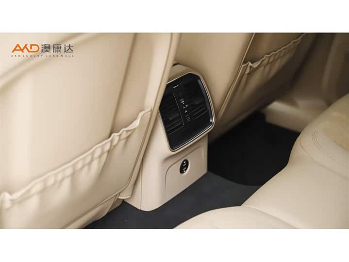 Фото 9 - Porsche Macan