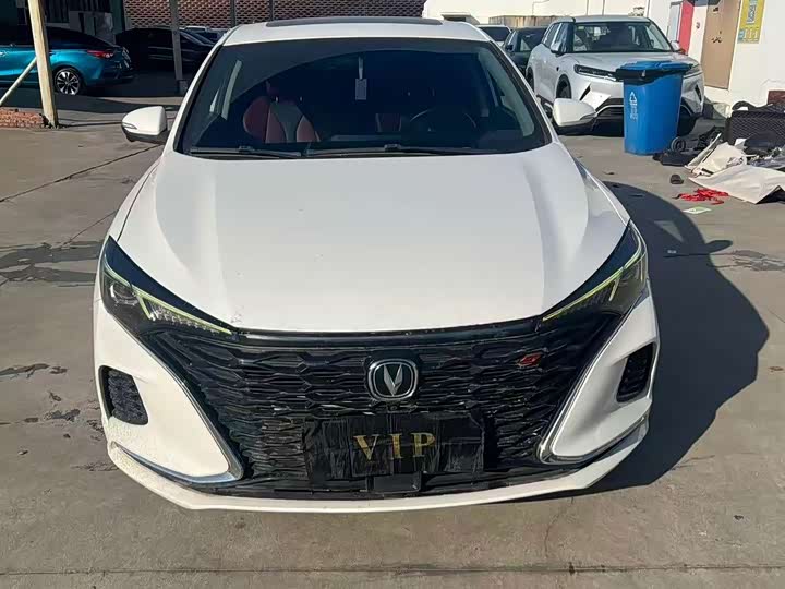 Фото 2 - Changan Eado Plus