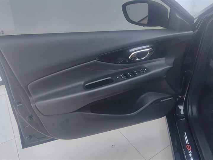 Фото 6 - GAC Trumpchi Empow R