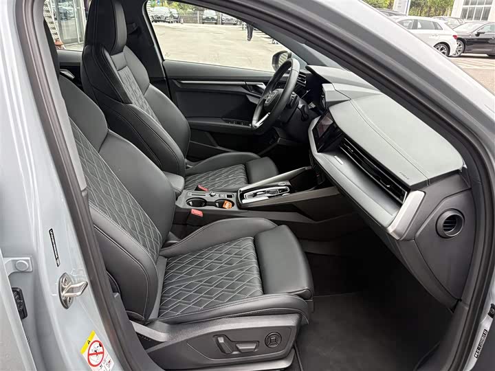 Фото 8 - Audi A3