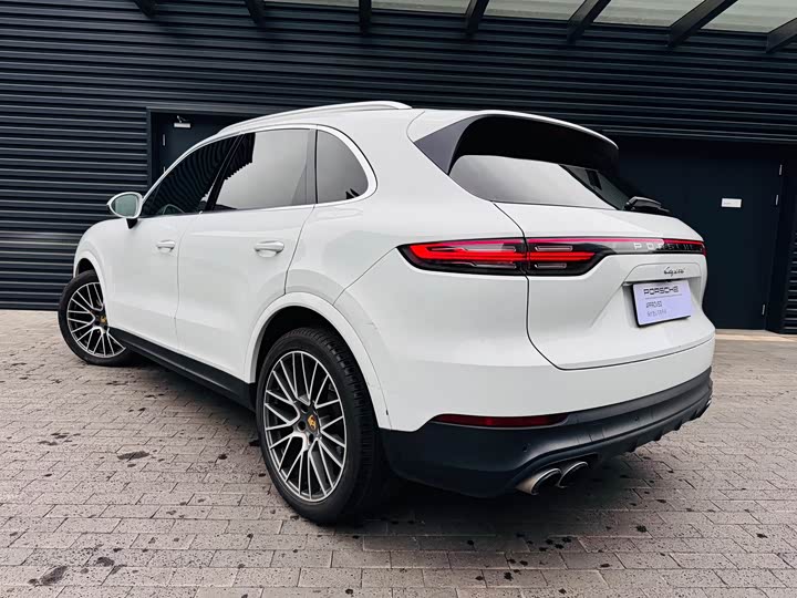 Фото 6 - Porsche Cayenne