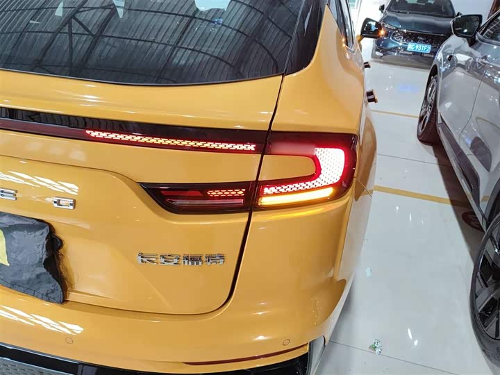 Фото 8 - Ford Mondeo