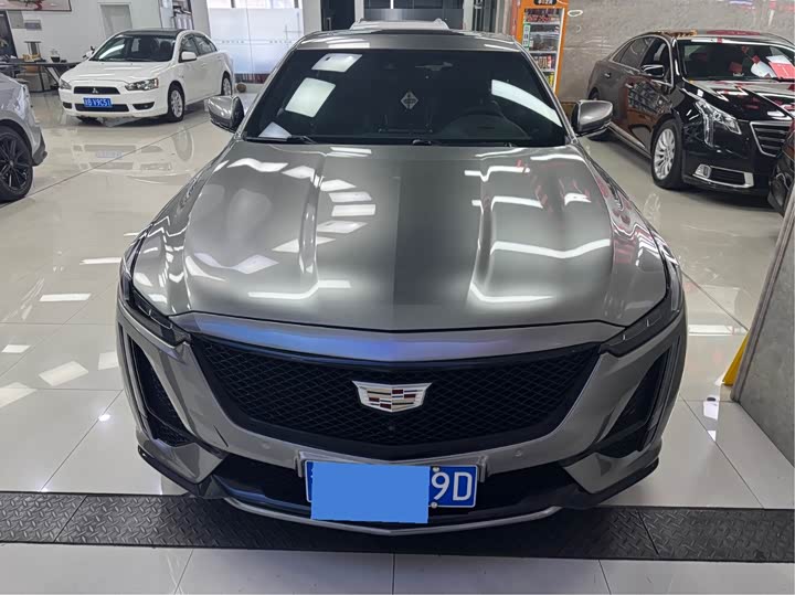 Фото 2 - Cadillac CT5