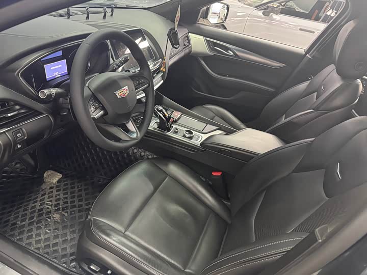 Фото 4 - Cadillac CT5