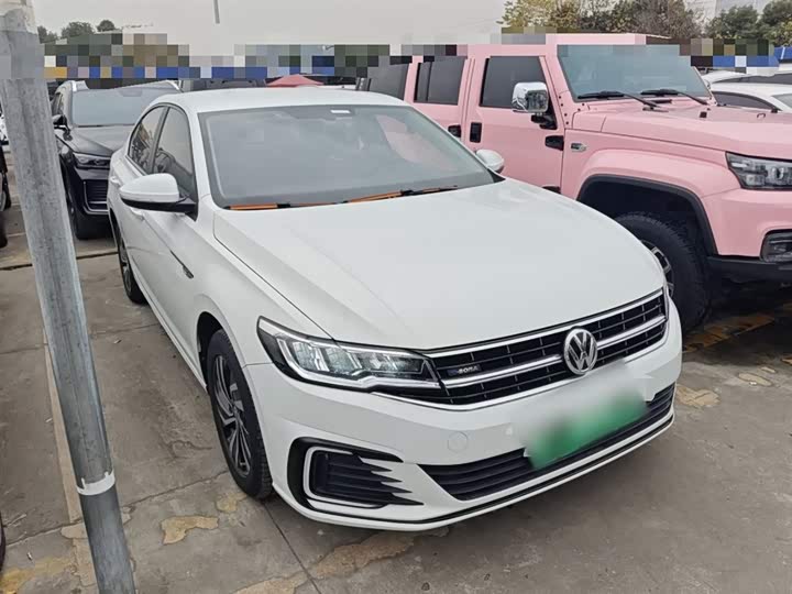 Фото 4 - Volkswagen Bora EV