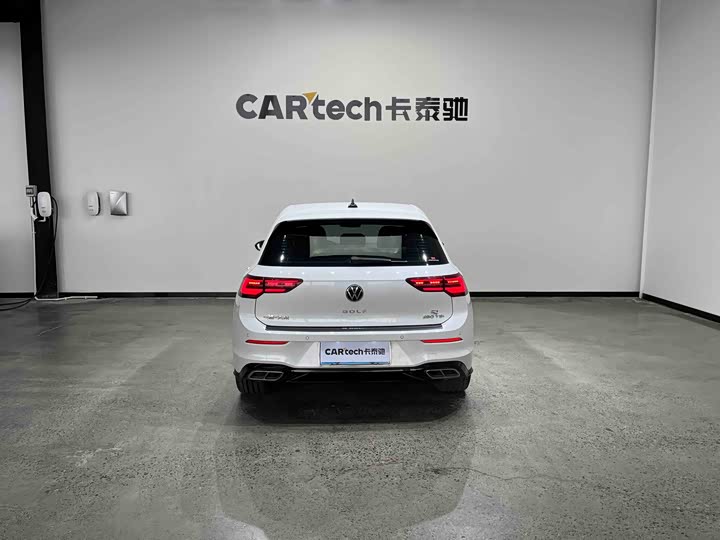 Фото 5 - Volkswagen Golf