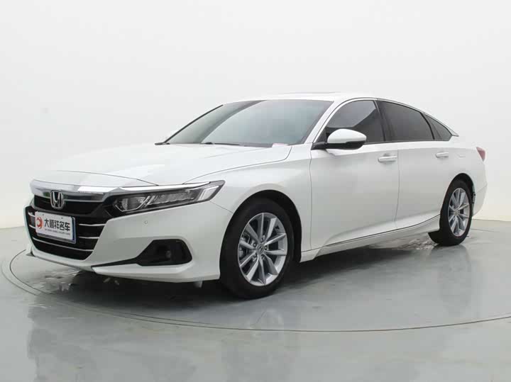 Фото 2 - Honda Accord