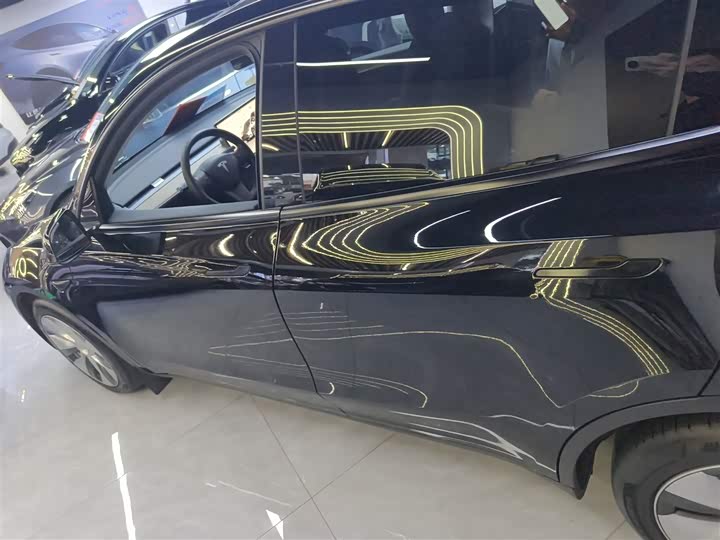 Фото 5 - Tesla Model Y