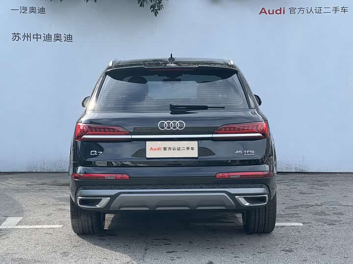 Фото 4 - Audi Q7
