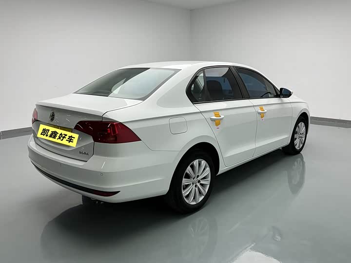 Фото 4 - Volkswagen Bora