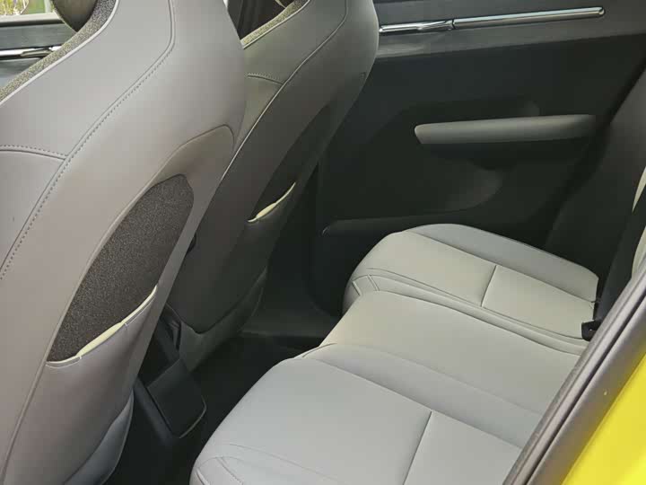 Фото 5 - Volvo EX30