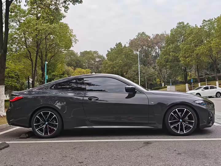 Фото 2 - BMW 4 Series