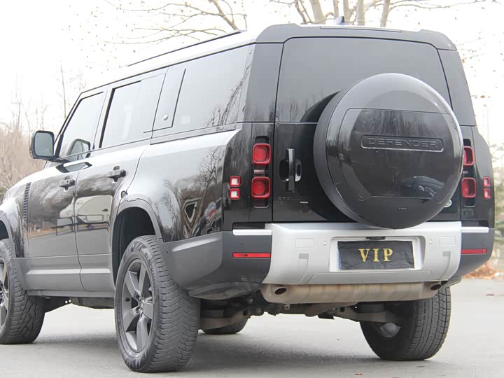 Фото 6 - Land Rover Defender