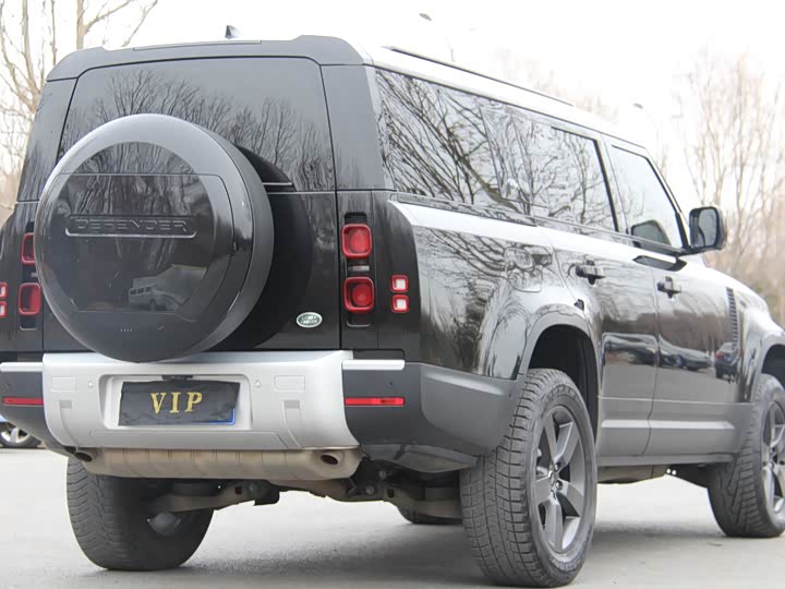 Фото 7 - Land Rover Defender