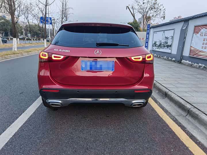 Фото 8 - Mercedes-Benz GLA-Class