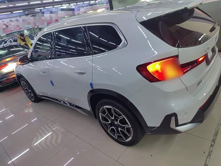 Фото 5 - BMW X1