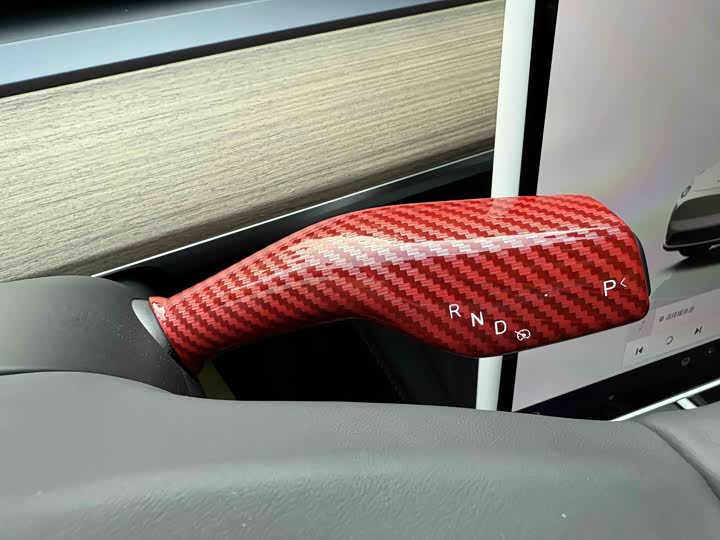 Фото 9 - Tesla Model Y