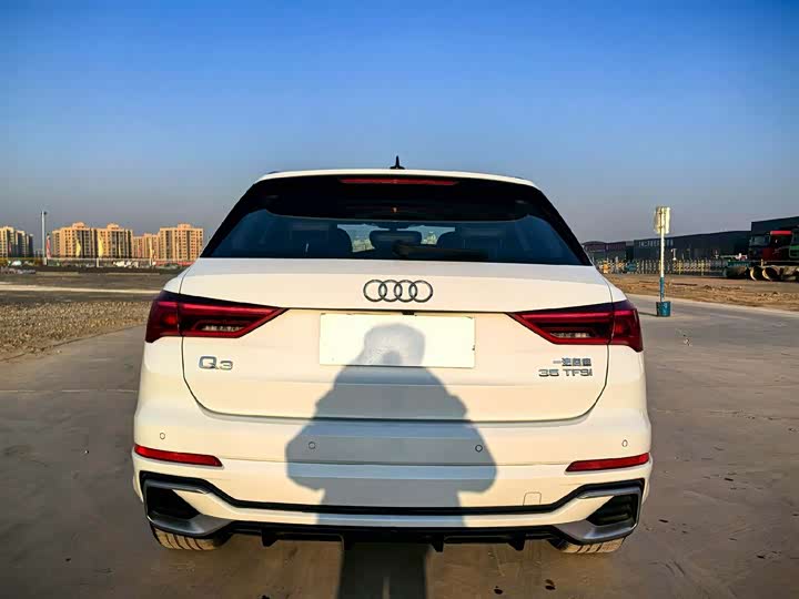 Фото 5 - Audi Q3