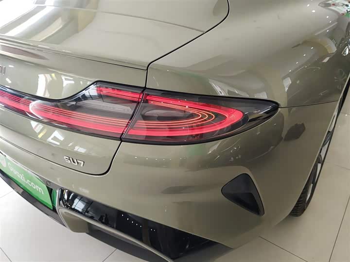 Фото 8 - Xiaomi SU7