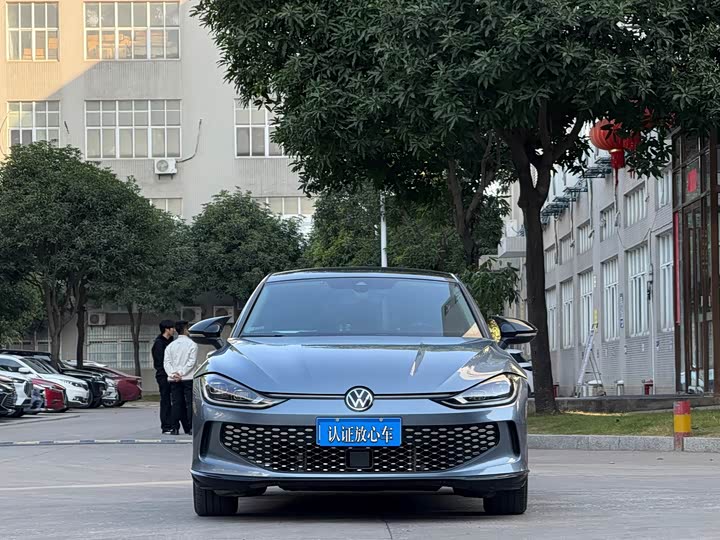 Фото 2 - Volkswagen Lamando L