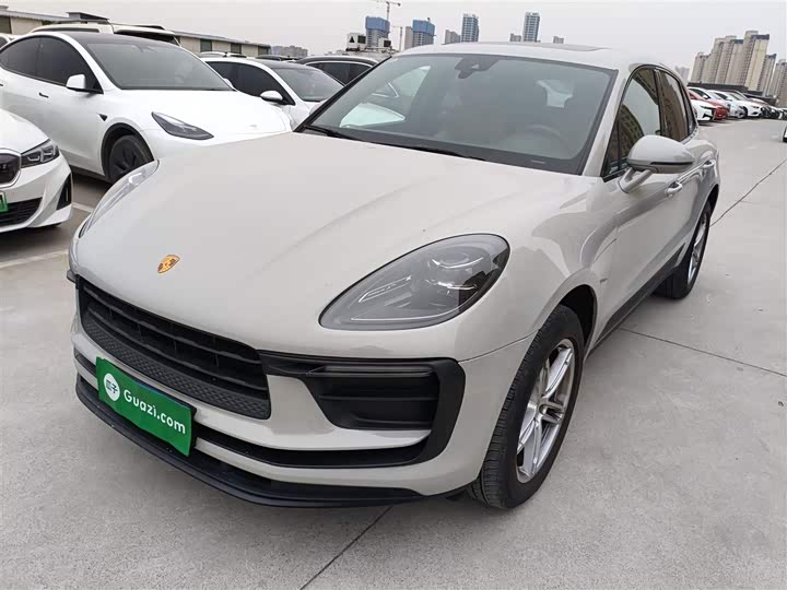 Фото 1 - Porsche Macan