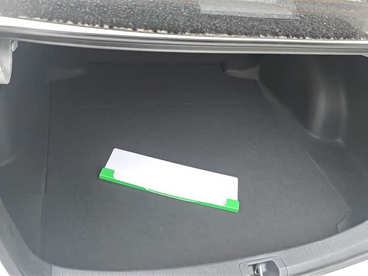 Фото 4 - Toyota Corolla