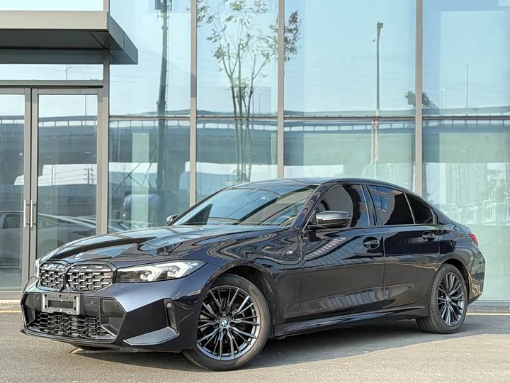 Фото 1 - BMW 3 Series