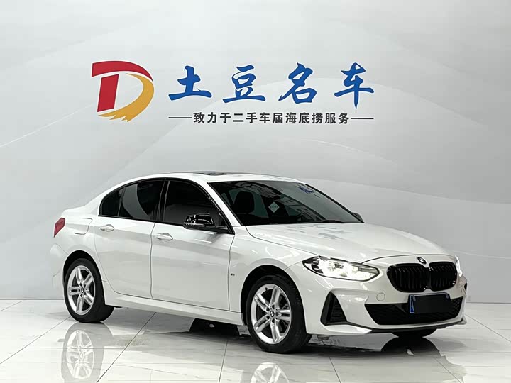 Фото 3 - BMW 1 Series