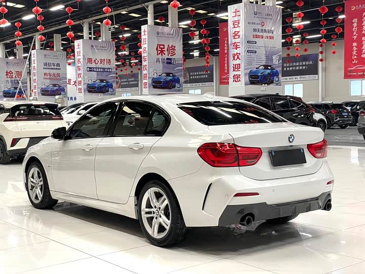 Фото 4 - BMW 1 Series